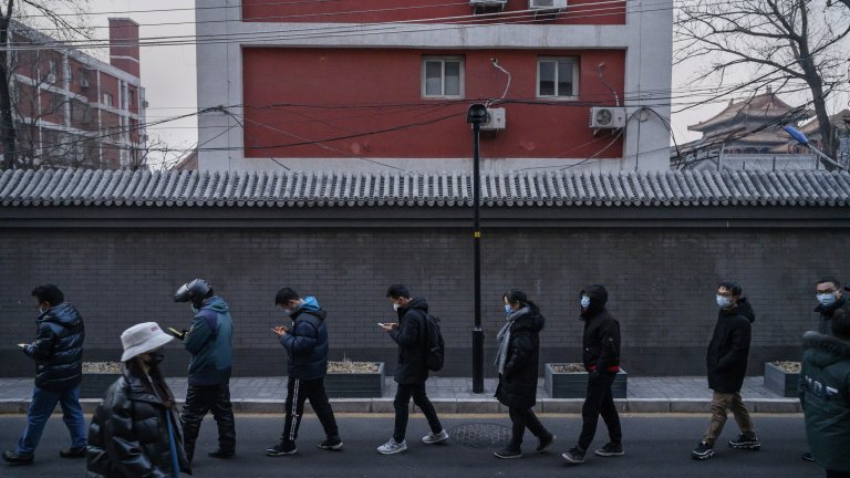 Масово COVID тестване в Пекин: 2 млн. души за 48 часа (снимки)
