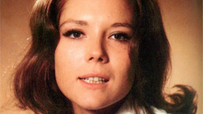 Английсата актриса от 50-те и 60-те години Диана Риг (известна у нас със сериала "Отмъстителите")