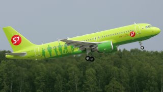 S7_Airlines_Airbus_A320