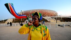 ЮАР едва ли ще успее да си върне разходите по построяването на Soccer city и още много стадиони и съоражения