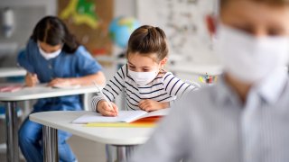 Една немска провинция ще провери доколко е безопасно връщането в училище след пандемията