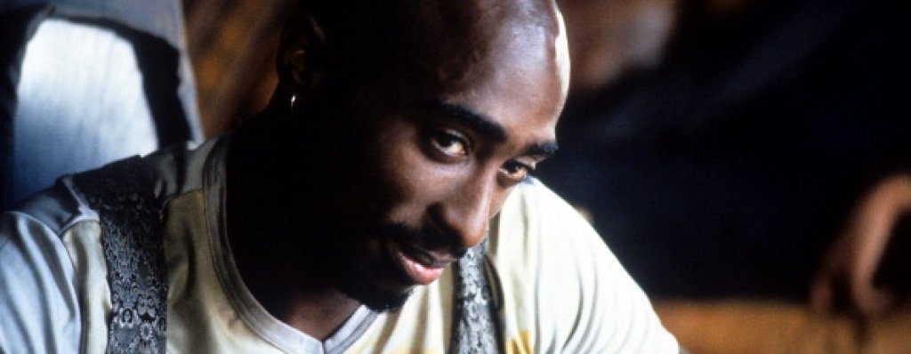 През 1994 Тупак взима участие във филма “Above The Rim”. 