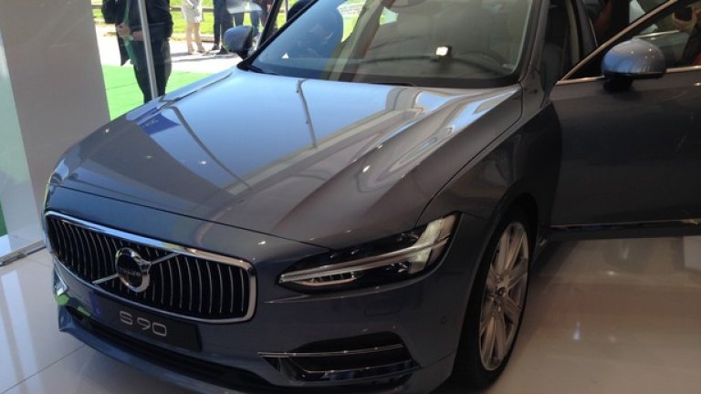 Volvo S90 и V90 се появиха предпремиерно в София