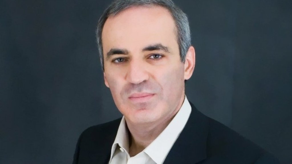 130725200315-garry-kasparov-file-story-top