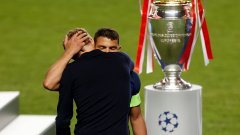 Разочарованите Тиаго Силва и Томас Тухел след загубения финал на Шампионската лига от Байерн Мюнхен