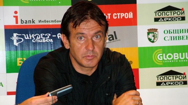 Треньорът на Локомотив Диян Петков бе щастлив от развръзката на мача