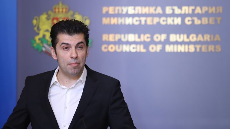 Евакуираха 14 българи и един украинец от кораба "Царевна"