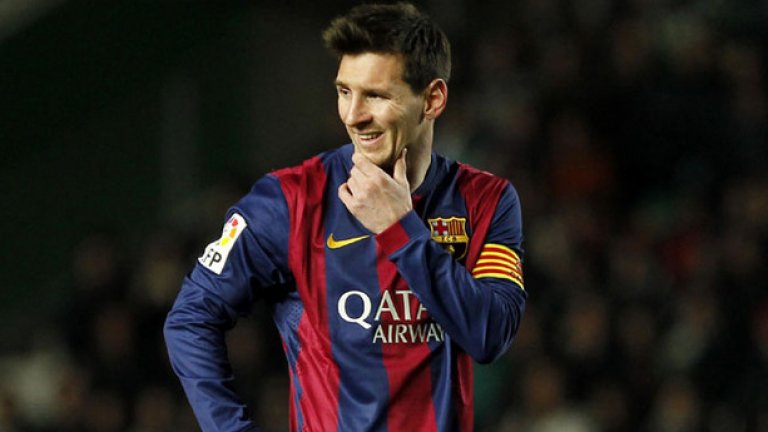 Лионел Меси вкара три гола за победата над Райо Валекано, която донесе нов рекорд на Барселона
