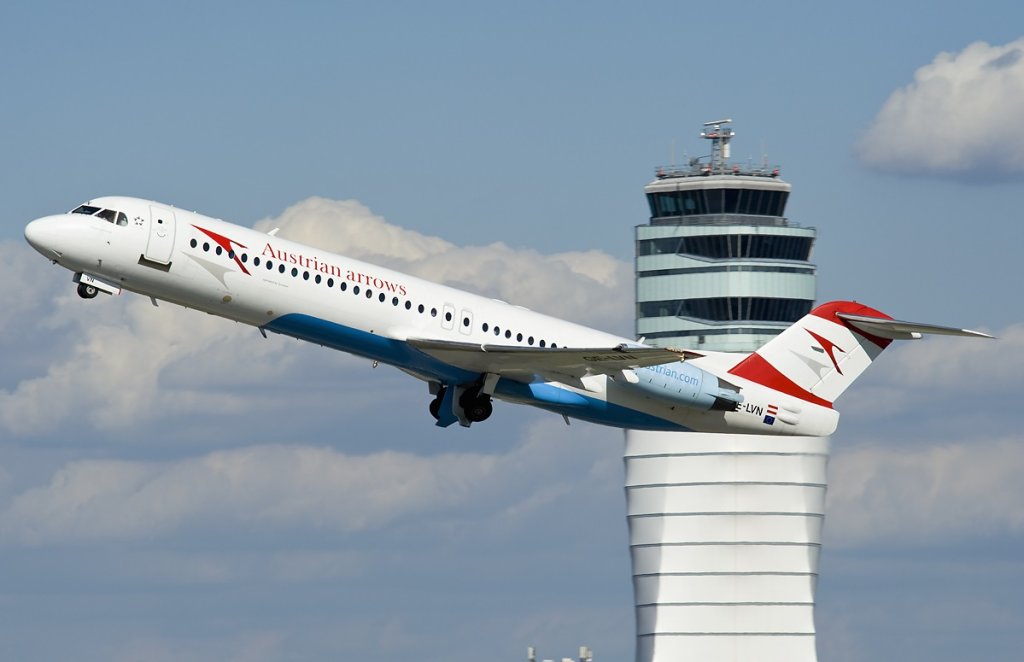 austrian-airlines-fokker-f100