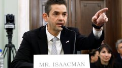 Джаред Айзъкман е летял със SpaceX