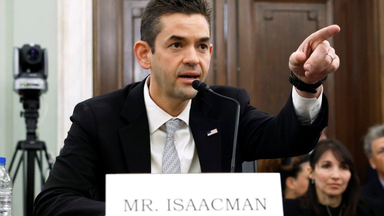 Джаред Айзъкман е летял със SpaceX