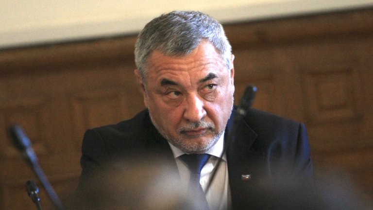 Искат началникът на службата да носи цялата отговорност за лицата, които подлежат на охрана