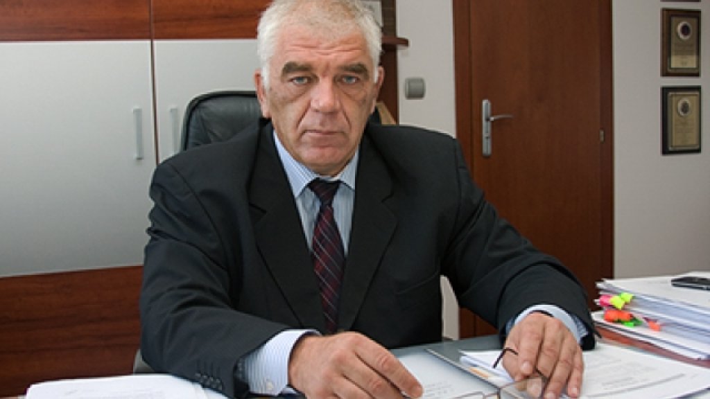 tanov