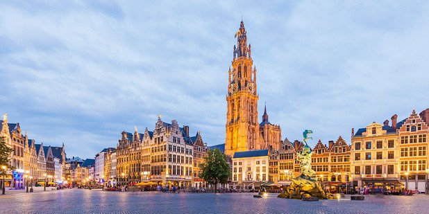 Антверпен, Белгия е една алтернативна дестинация, където студентският живот ври и кипи, а модата и изкуствата са издигнати на пиедестал.