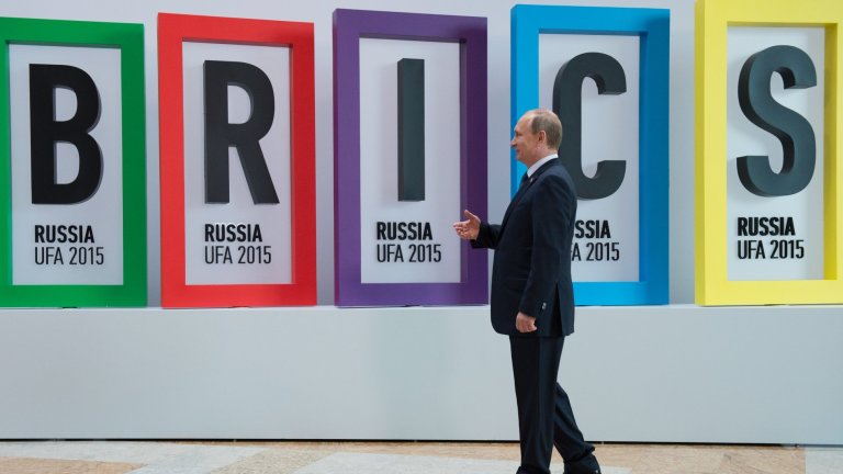 НРБ действа спрямо актуалните ограничения на международните финансови пазари