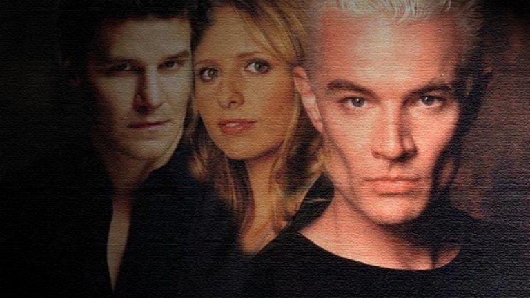 Спайк и Ейнджъл от "Бъфи - убийцата на вампири" (Buffy The Vampire Slayer)
Спайк (Джеймс Марстерс) е сред обичаните герои-вампири  от популярния сериал. Той е симпатичен анти-герой и гадже на Бъфи. Както и Ейнджъл (Дейвид Бореаназ), между впрочем