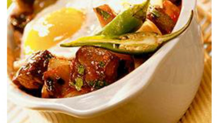 Преглед на седмичните оферти и споделено планиране на покупките са сред предимствата на мобилното приложение