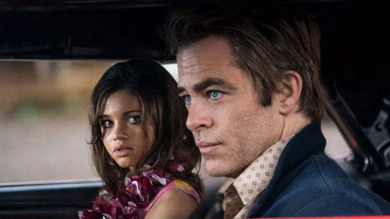 I Am the Night - TNT
Трите думи, които привличат особено внимание към всеки филм или сериал - по действителен случай. Сюжетът се завърта около Фаунда Ходел - младо момиче, оставено още при раждането си за осиновяване в малкия град Рино, щата Невада. Тя живее спокоен живот под сянката на мистерията около раждането й, докато един ден не открива нещо, което ще промени целия й живот. Тя започва да разследва тайните около раждането си, когато среща опозорен репортер (в ролята Крис Пайн), преследван от случая, който е унищожил кариерата му. Двамата заедно да разкриват парче по парче истината, която ще ги отведе до Лос Анджелис и много звездни тайни. По всичко личи, че Крис Пайн иска да излезе от блокбъстърския имидж и да се докаже като актьор, а цялото усещане, което се улавя от историята и от трейлърите досега напомня на култови истории като Black Dahlia. Така че ще очакваме с интерес този лимитиран сериал.