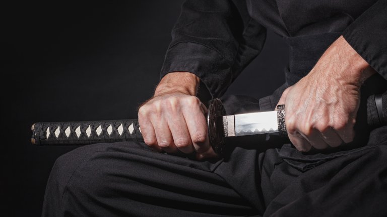 До инцидента се стигнало заради скандал след родителска среща