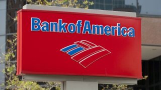 gty_bank_of_america_sign_jt_11
