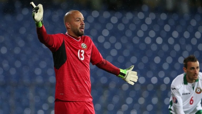 Ники Михайлов остава свободен агент