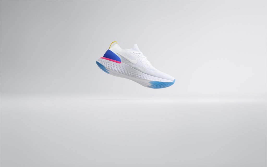 SP18_RN_REACT_HERO_WHT_Floating.tif
