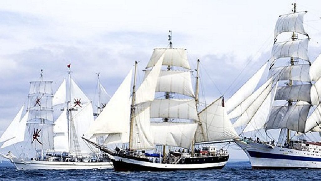 Tall ships_Varna_pelican_of_london_hgin_kaupunki