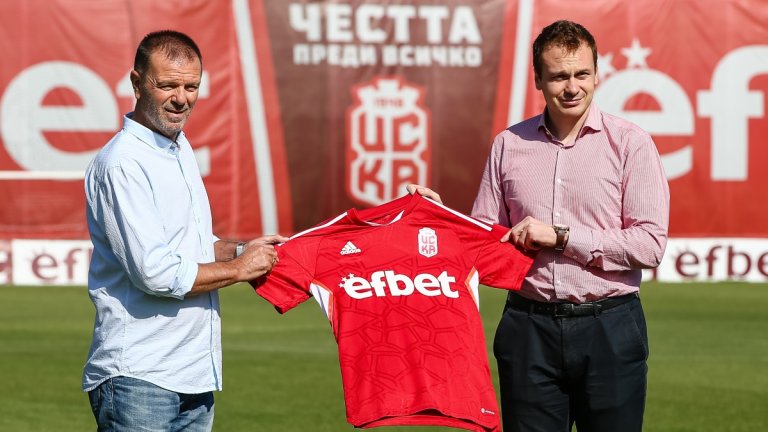Стойчо Младенов бе представен като новия оперативен директор на ЦСКА