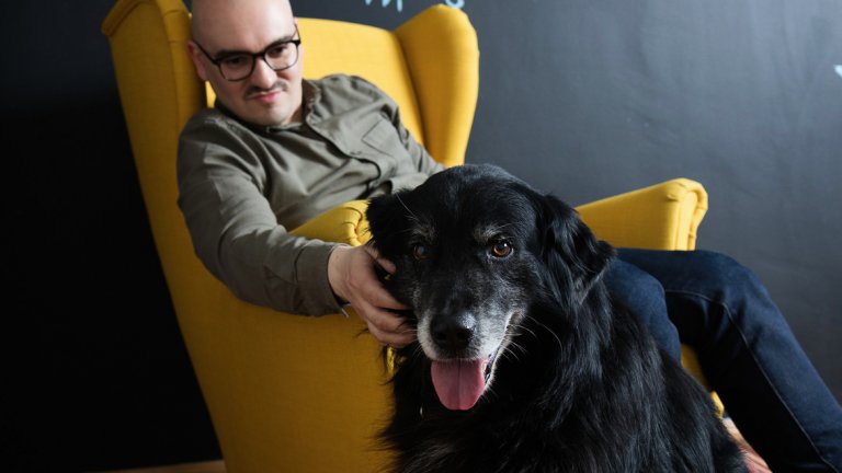 Чарли - 11-годишният брюнет, който ще спечели всяко сърце