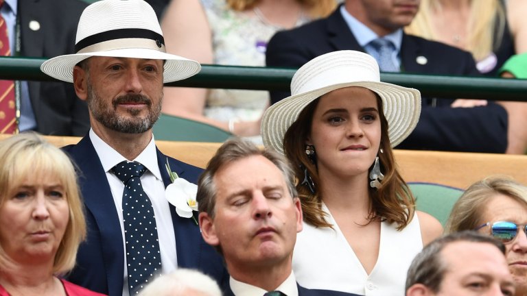 Актрисата Ема Уотсън беше в компанията на френския музикант Жон Вослер