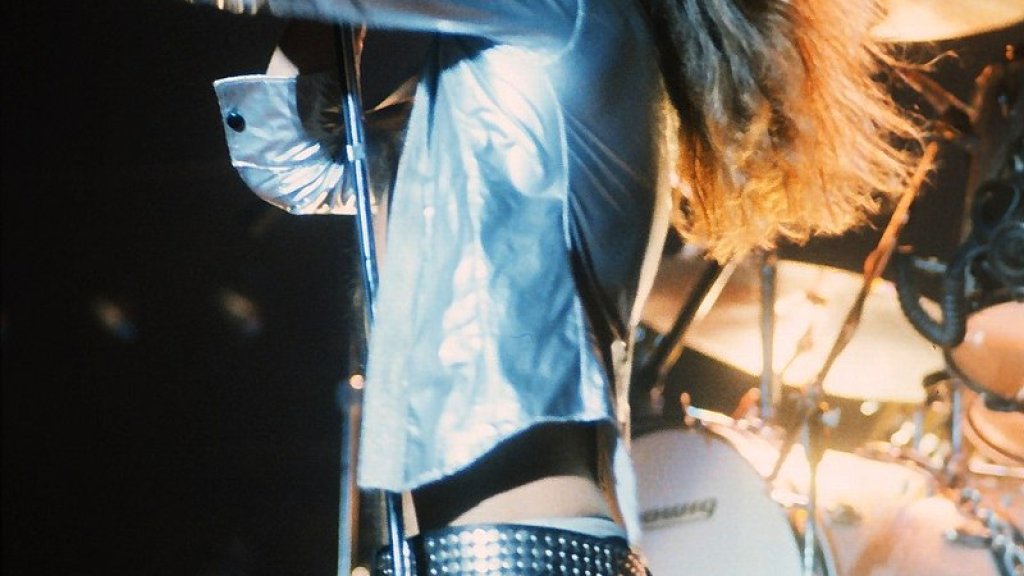 800px-David_Lee_Roth_-_Van_Halen