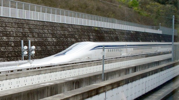 Японски влак счупи рекордите с 603 км/ч