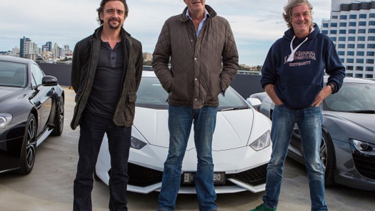 The Grand Tour
The Grand Tour e всичко онова, което Top Gear иска да бъде, но не е. Освен очевидната причина - липсата на златното трио - Кларксън, Хамънд, Мей - продукцията на Amazon не се притеснява да рискува, не се страхува от цензурата и не й пука, че някой може да си тръгне обиден. The Grand Tour е откровено най-циничното, забавно и високоинтелигентно шоу на малкия екран в момента, което е редно всеки един човек да си причини...