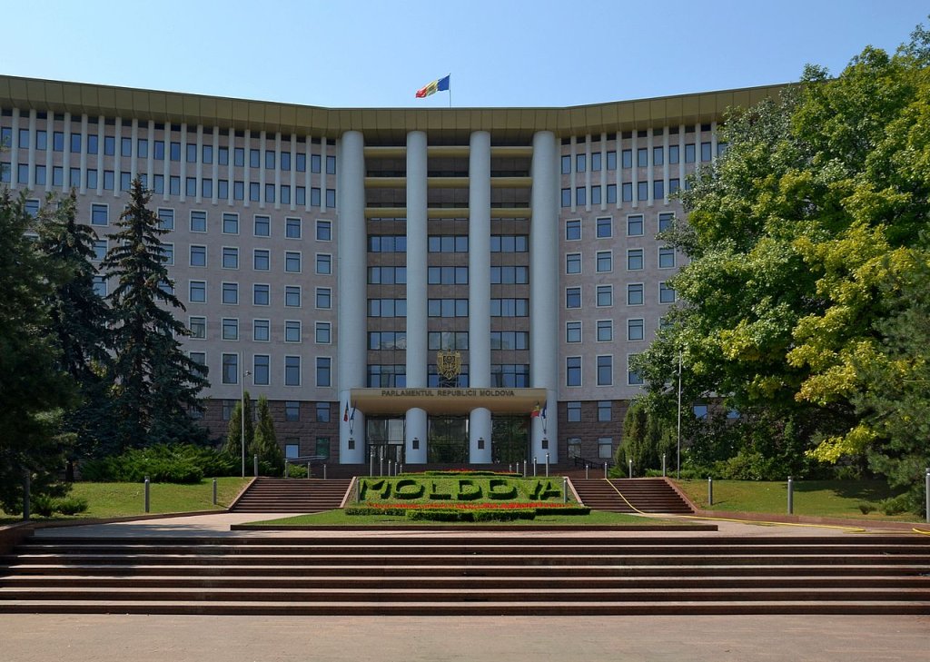 Parliament_Building_in_Chișinău