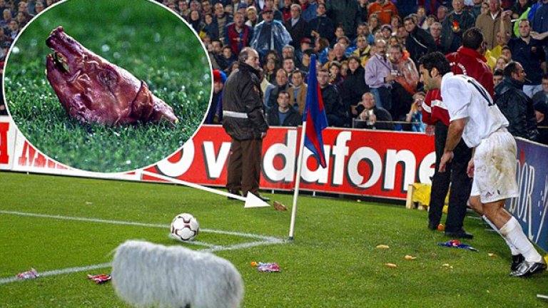След 5 успешни години в Барселона, две шампионски титли на Испания и Купата на УЕФА, Луиш Фиго отиде в Реал Мадрид. На едно от гостуванията на "Камп ноу" към него полетяха предмети, сред които и... свинска глава. По време на мач на Португалия, фен нахлу и хвърли към него знаме на Барселона. 