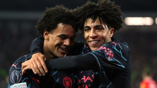 Благодарение на млади таланти Сити завърши с пълен актив в групата