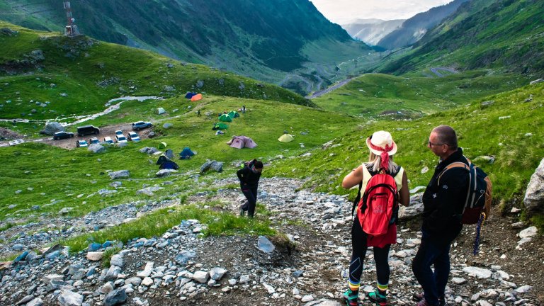 Почти 1400 километра през 108 градове и села, наред с някои от най-живописните местности в страната