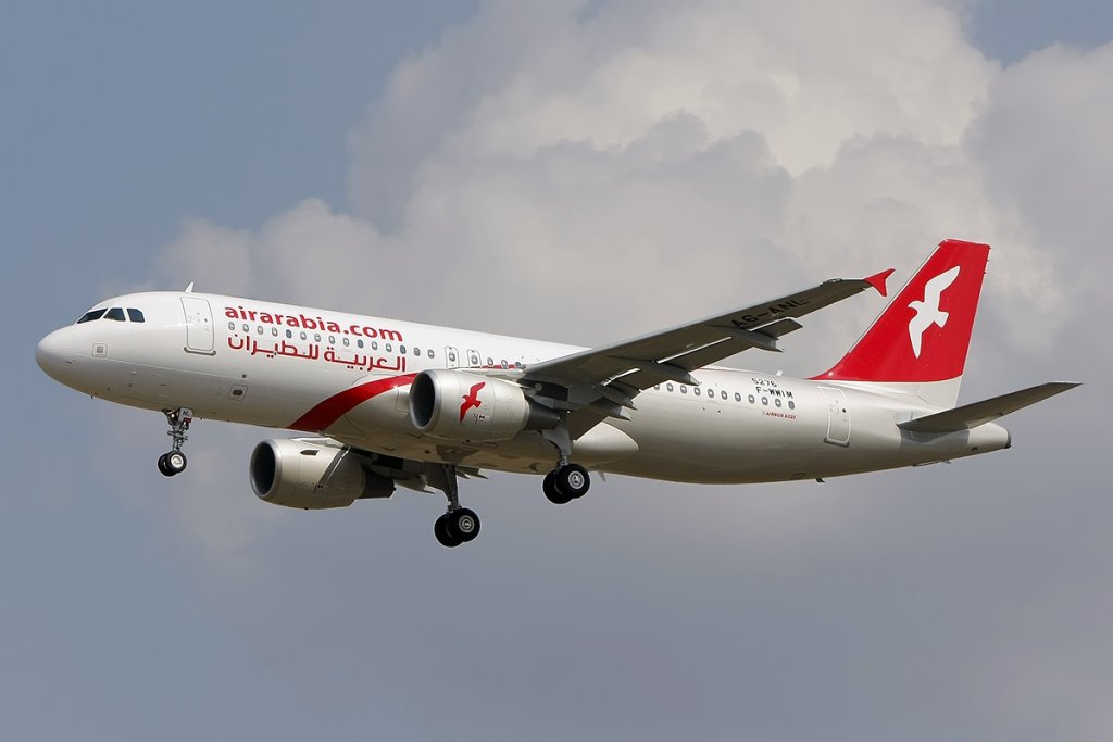 Airbus_A320-214,_Air_Arabia