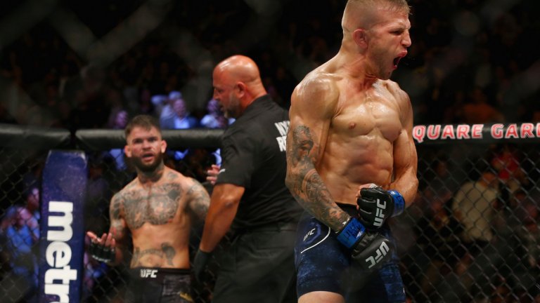 Подгряващото събитие също предложи страхотно шоу