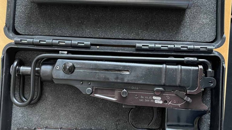 ГДБОП разби престъпна група в София, търгувала с оръжия