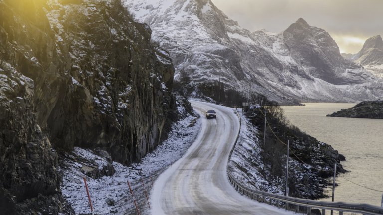 В северната част на страната пропищяха от чужденци зад волана