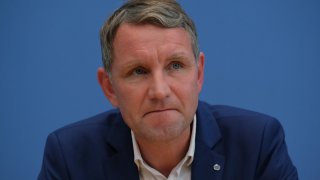 Германските служби започват по-строг мониторинг върху "Крилото"