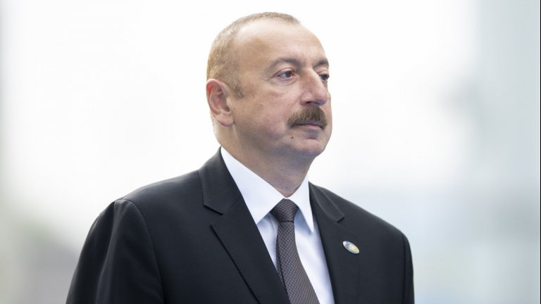 Президентът на Азербайджан настоява освен това Ереван да се извини публично