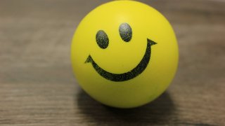 smiley-427160_1920