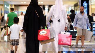 Да живееш в златна клетка - богато, но без свобода