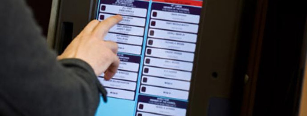 station-polling-ballot-washingtondc.si