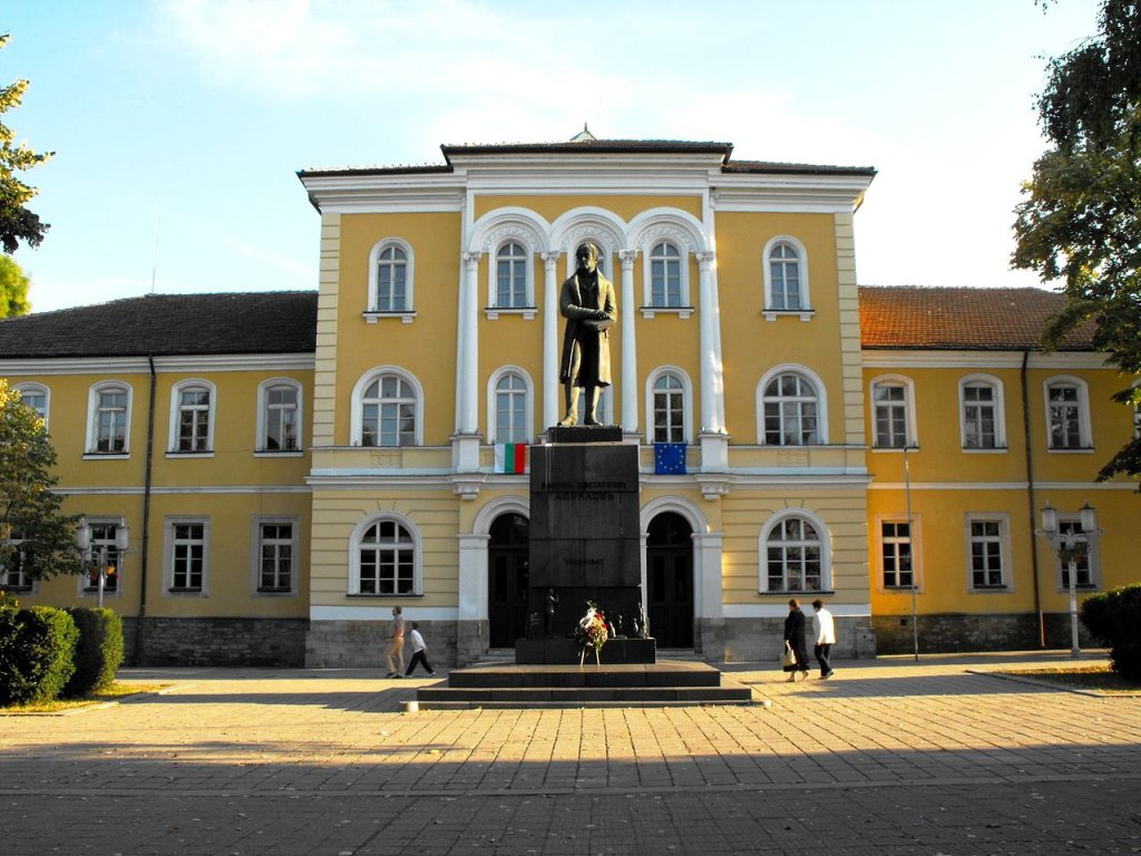 aprilovska gimnaziq
