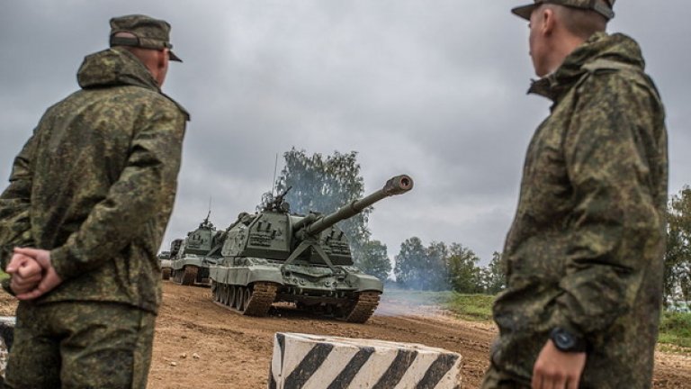 Системата, която вече функционира напълно, е изцяло защитена, твърдят военни източници пред "Известия"