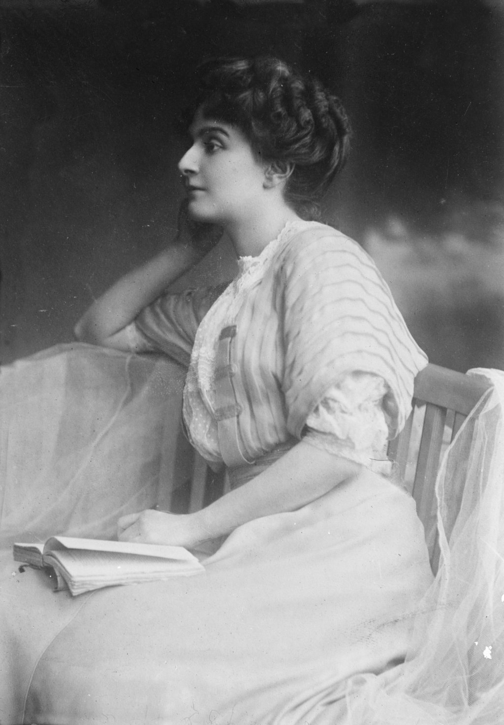 MARIE_BONAPARTE_PRINCESS_GIORGIOS_OF_GREECE_(14901259040)
