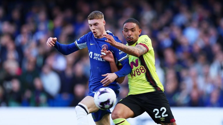 С човек повече Челси се провали срещу изпадащ